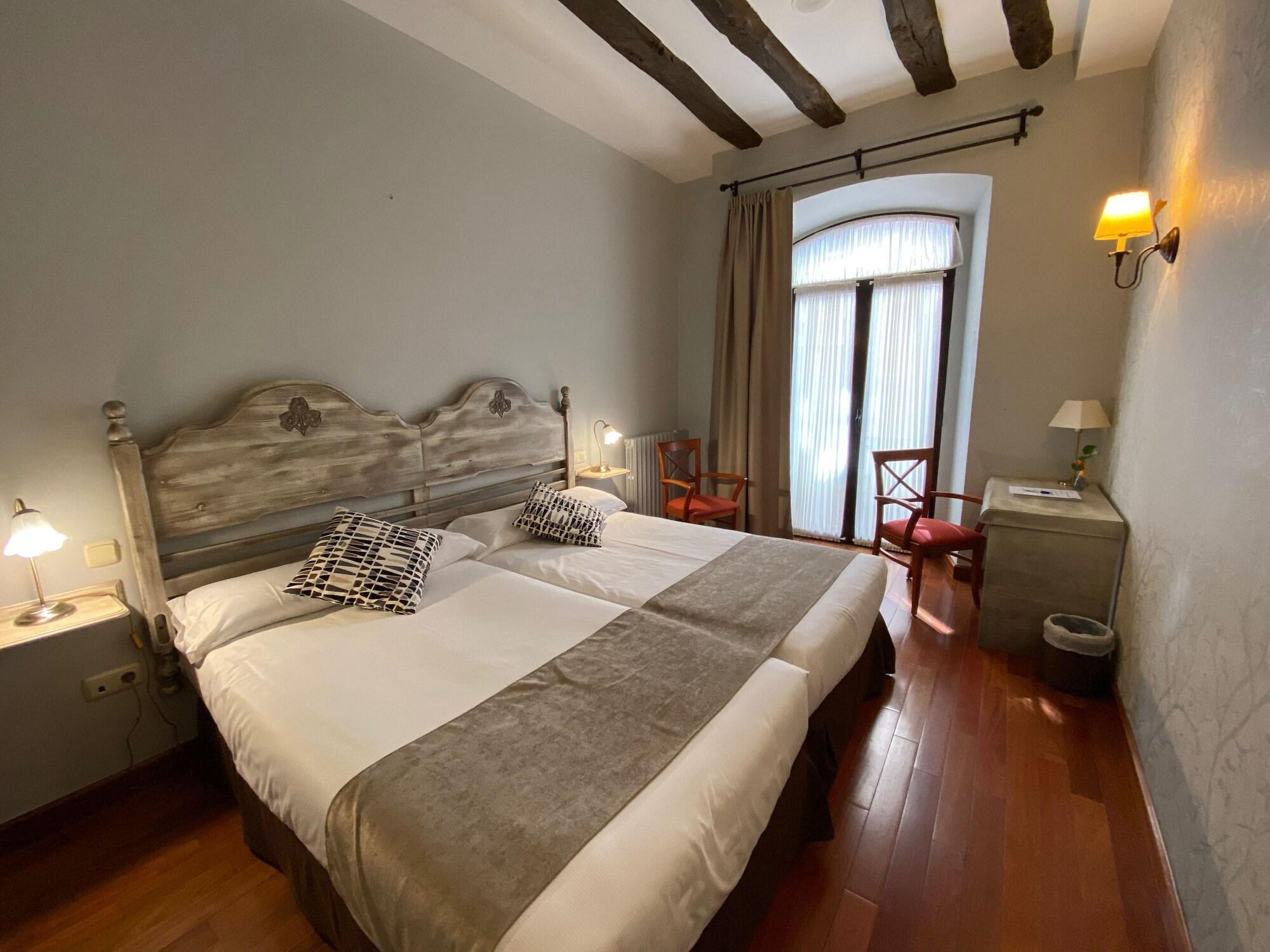 Hotel Alda Via レオン エクステリア 写真