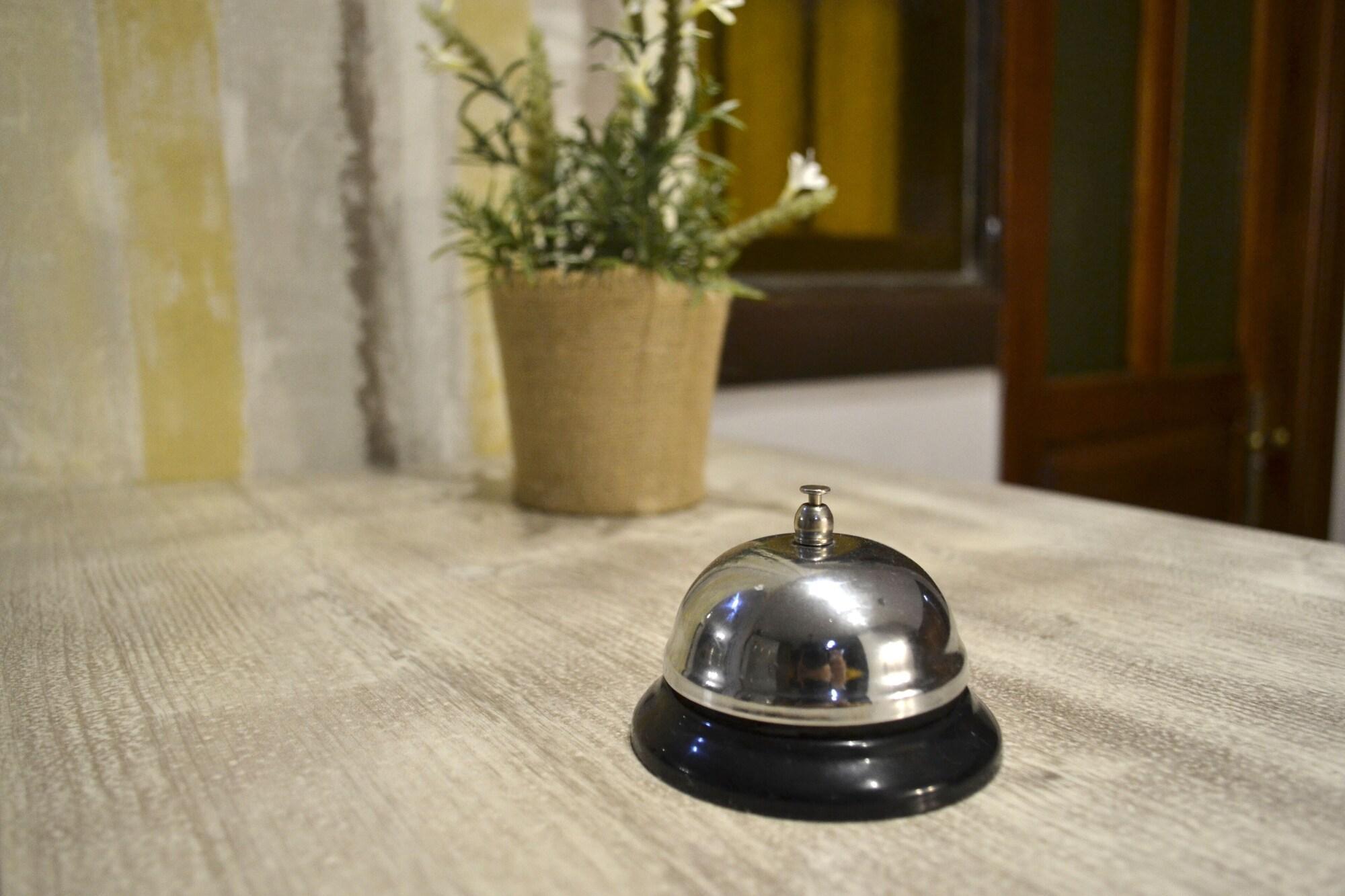 Hotel Alda Via レオン エクステリア 写真