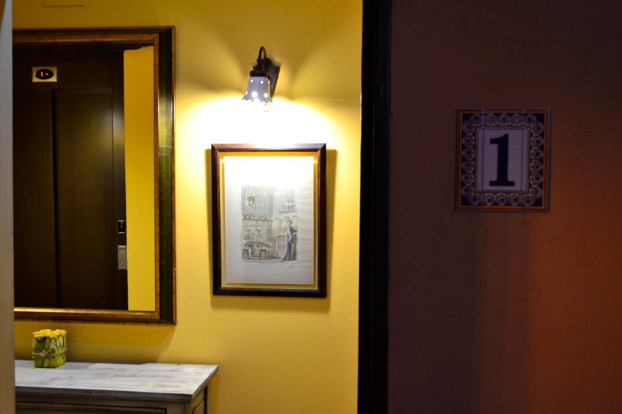 Hotel Alda Via レオン エクステリア 写真