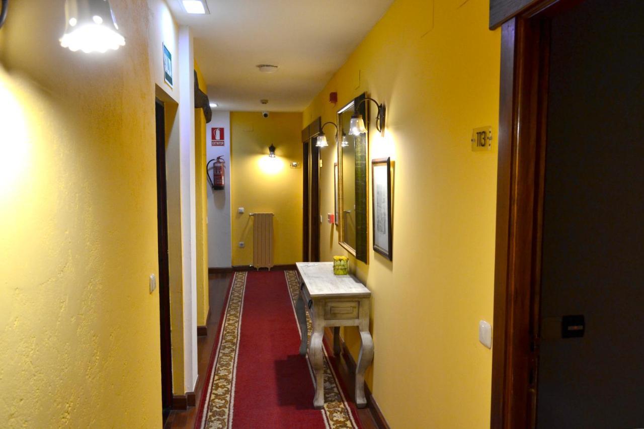 Hotel Alda Via レオン エクステリア 写真