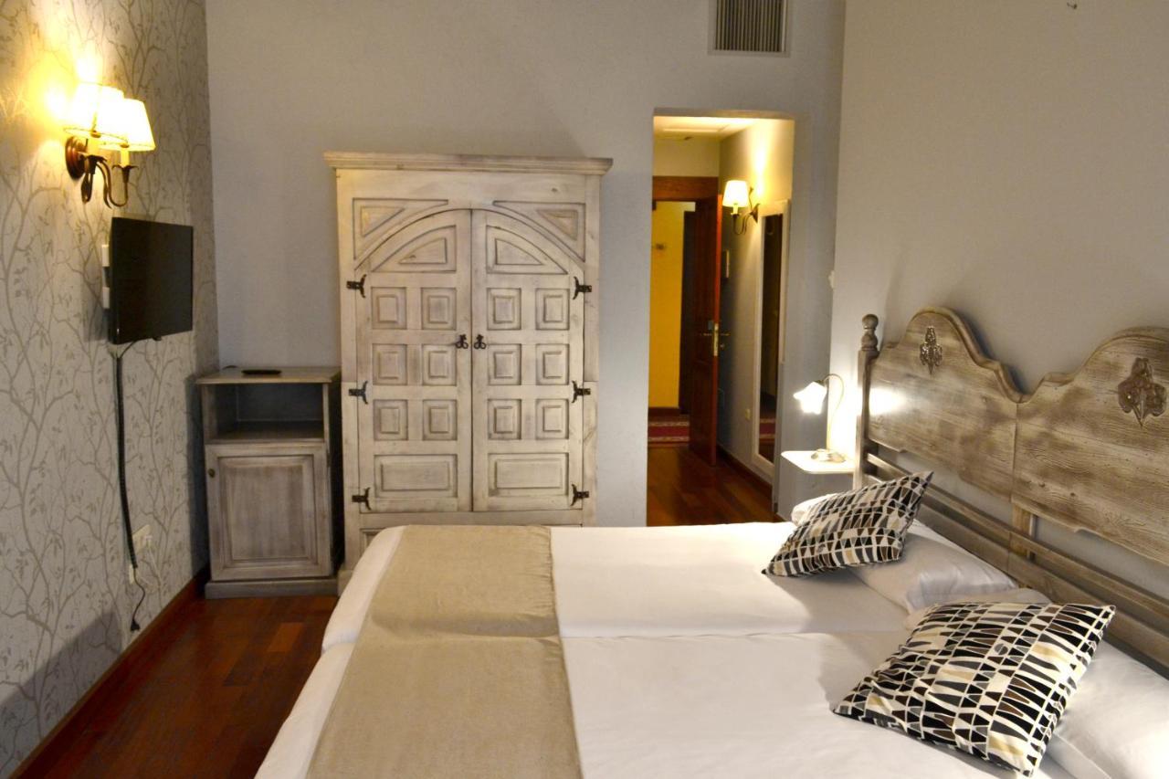 Hotel Alda Via レオン エクステリア 写真